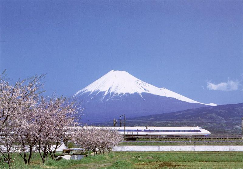 日本文化之电车文化