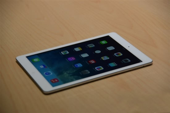 性能大幅提升，苹果发布新款平板电脑iPad Air