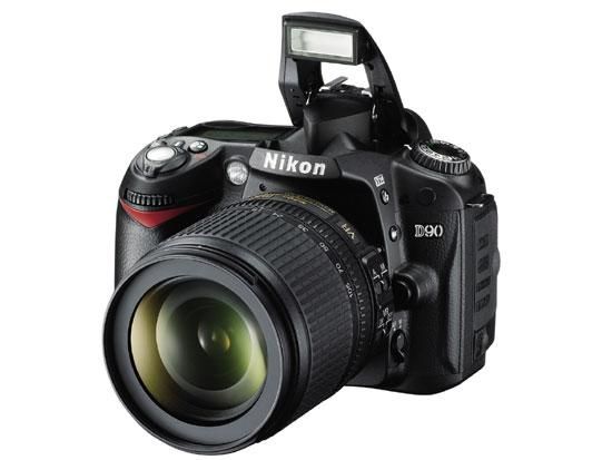 尼康 D90 [AF-S DX 18-105G VR 单镜套机] 